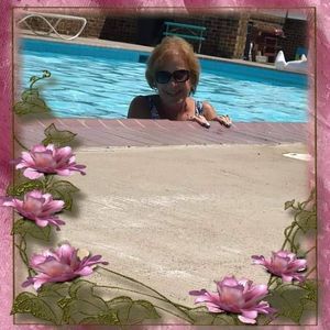 Meet your Posher, Nana